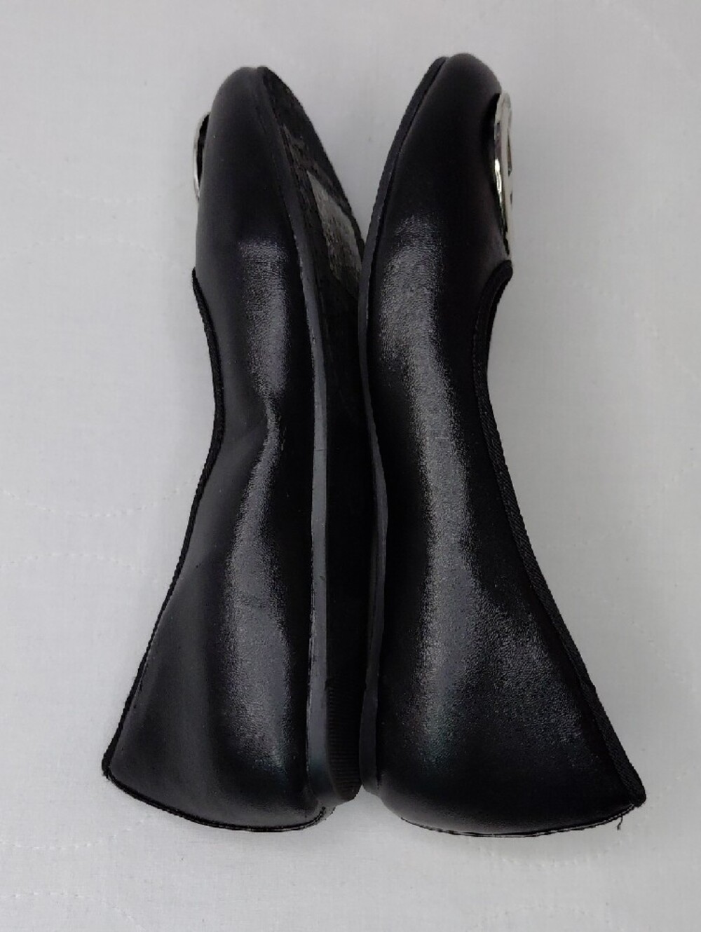 Michael Kors Girls Flat Ballerina Slipper Silver Medallion Sz 1 - Picture 4 of 9